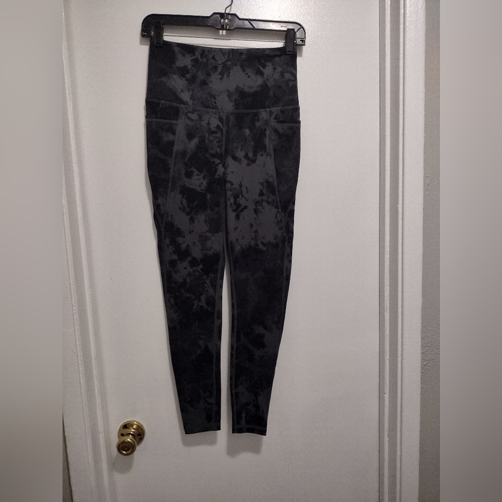 DANSKIN Black and Grey Leggings Size S